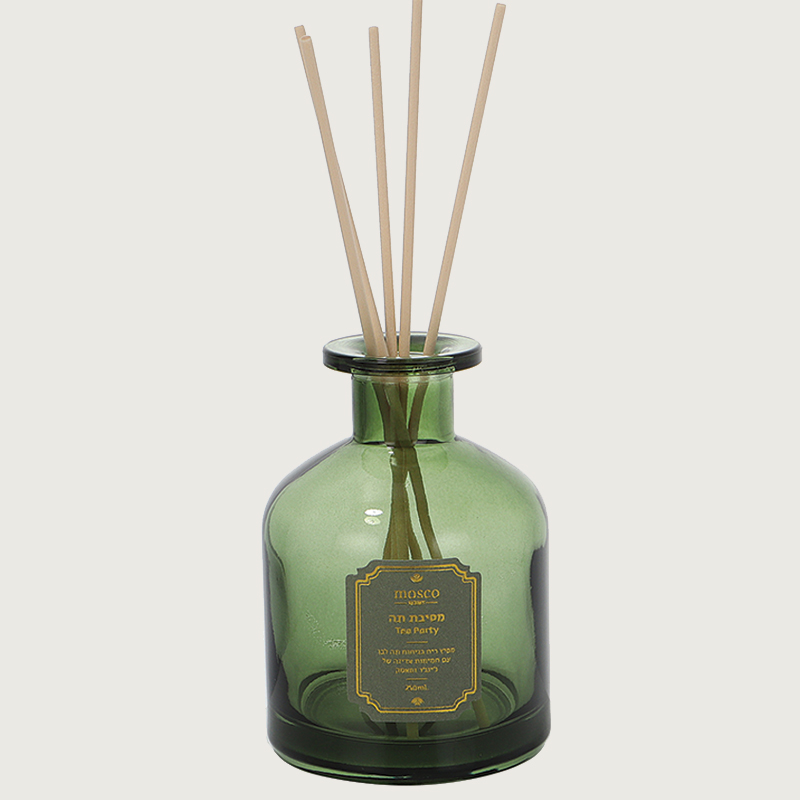 מפיץ ריח בכלי זכוכית עם פקק בצבע זהב 250 מ